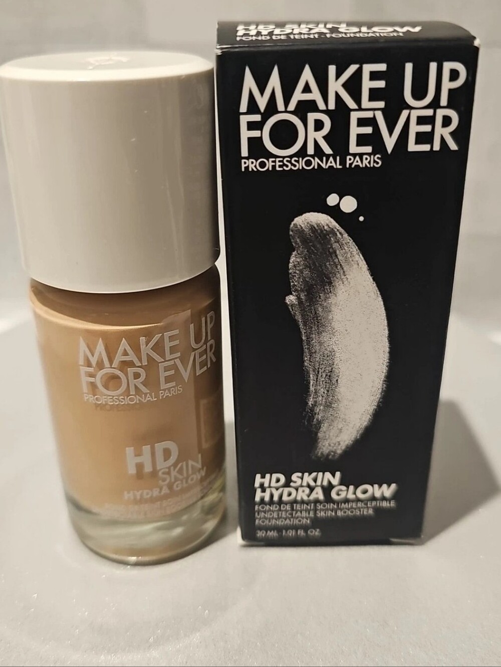1N14 - MAKE UP FOR EVER HD Skin Hydra Glow Foundation 30ml